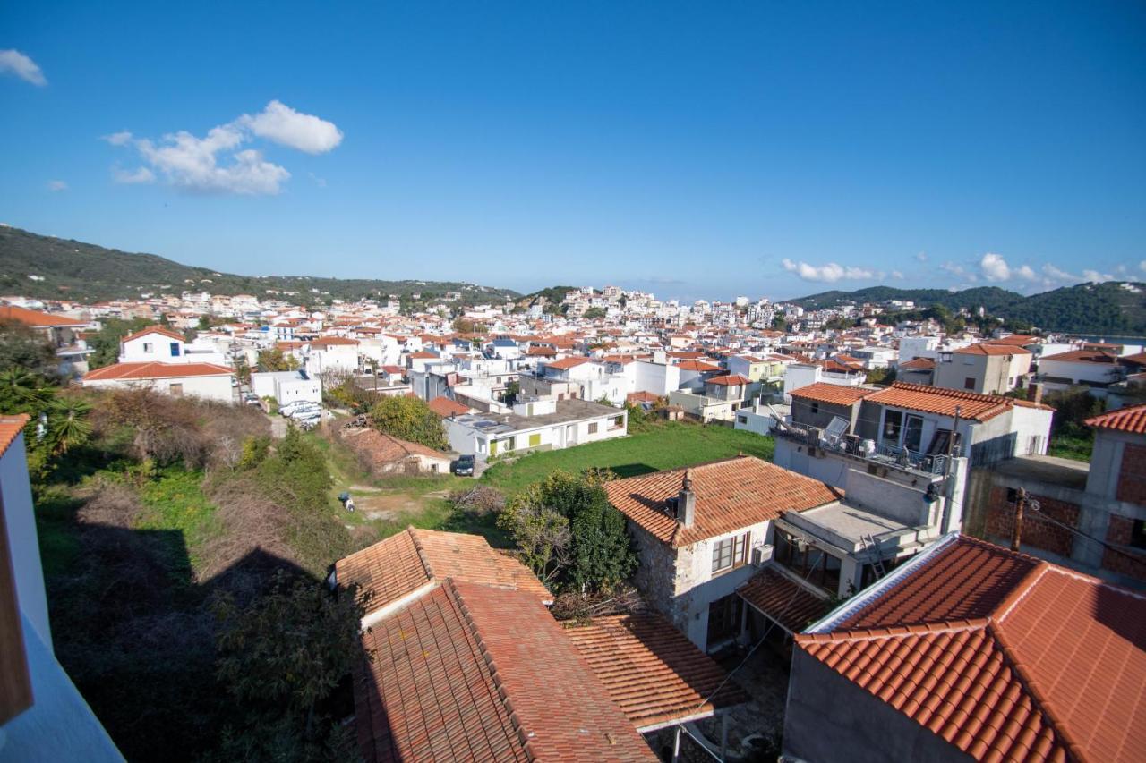 Villa Fantasia Skiathos Town Exterior photo